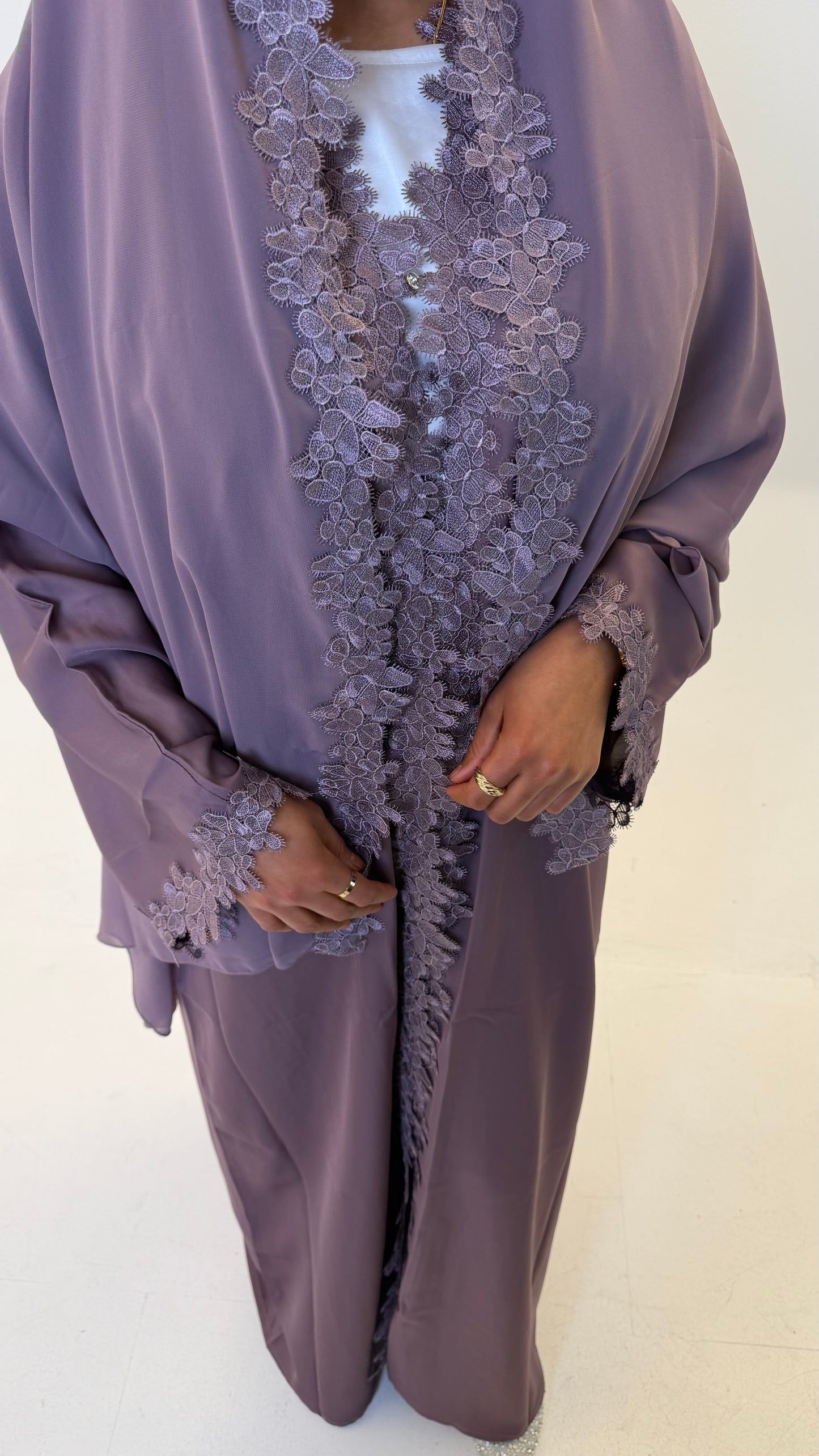 Lavender Elegance Abaya