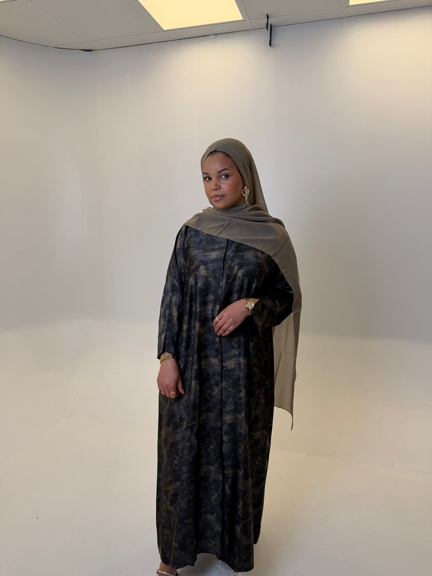 Grey Dusk Abaya